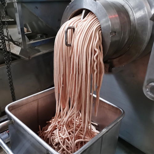 大型商用冻肉绞肉机 食品厂高效生产的关键设备